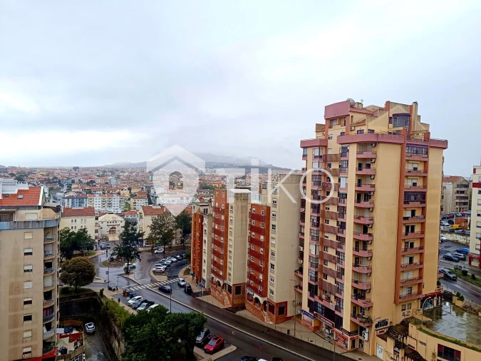 Apartamento T2 para Venda em Algueirão-Mem Martins Foto 33