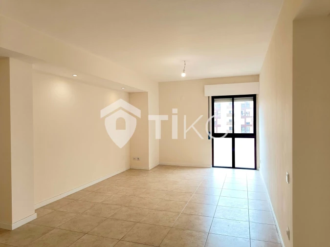 Apartamento T2 para Venda em Algueirão-Mem Martins Foto 5