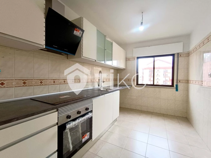 Apartamento T2 para Venda em Algueirão-Mem Martins