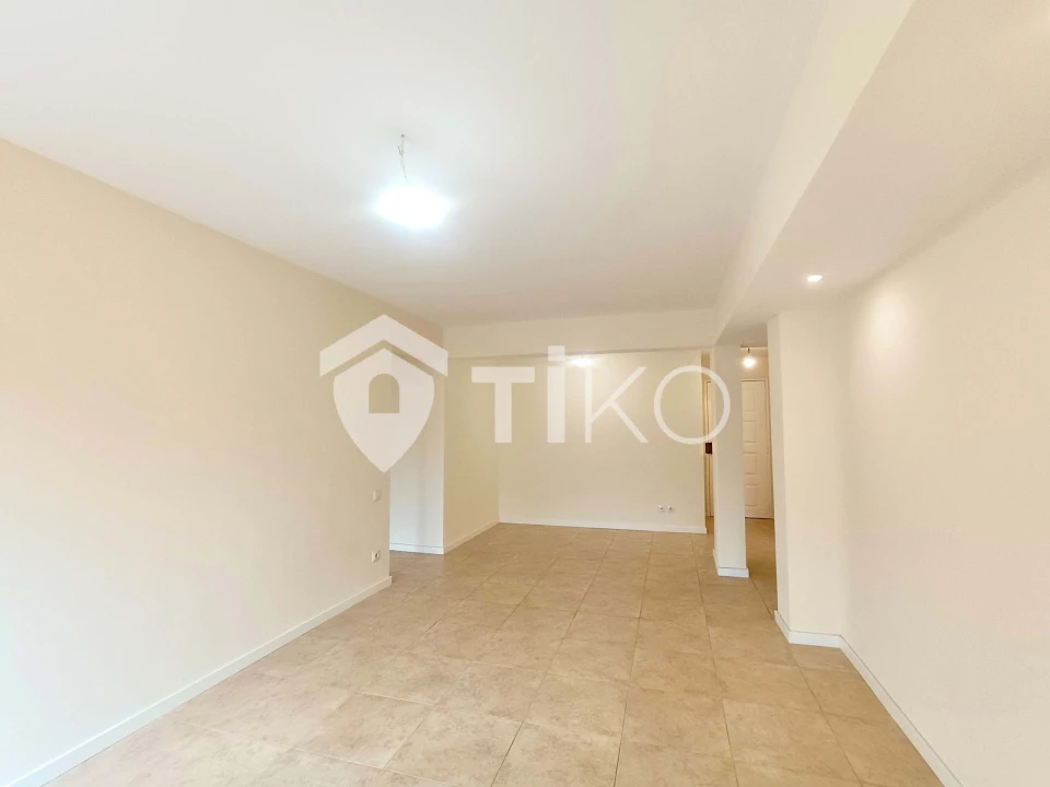 Apartamento T2 para Venda em Algueirão-Mem Martins Foto 8