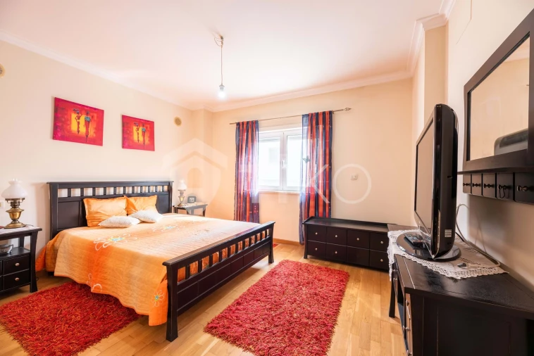 Moradia T4 para Venda em Charneca de Caparica e Sobreda Foto 29