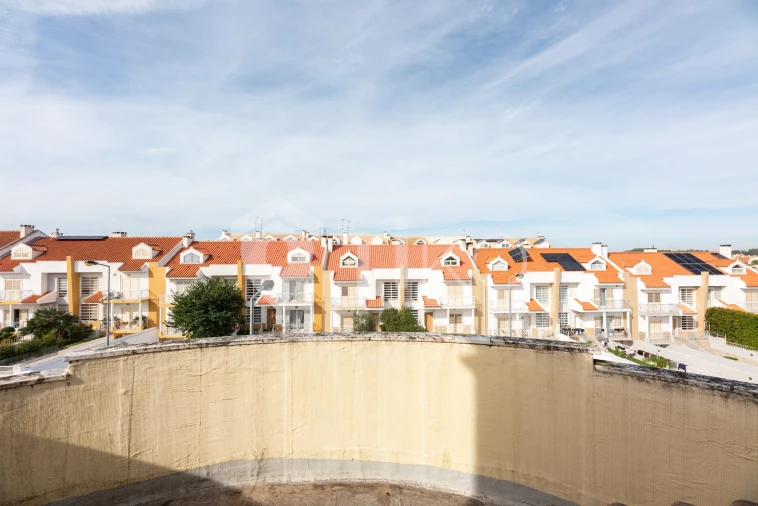 Moradia T4 para Venda em Charneca de Caparica e Sobreda Foto 49
