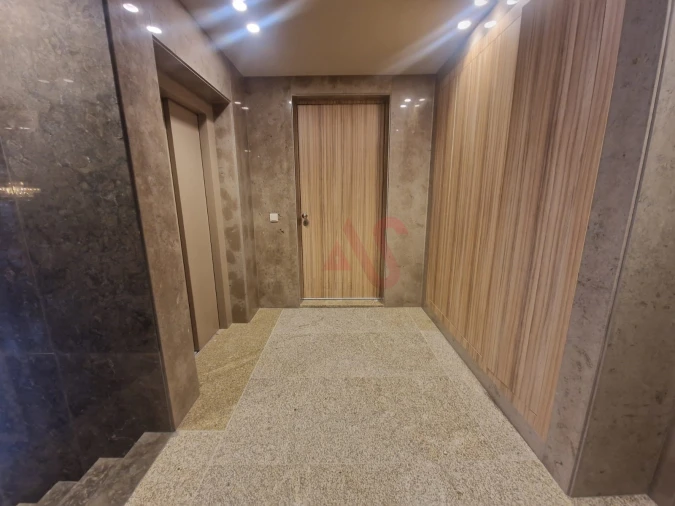 Apartamento T2 para Venda em Creixomil Foto 14