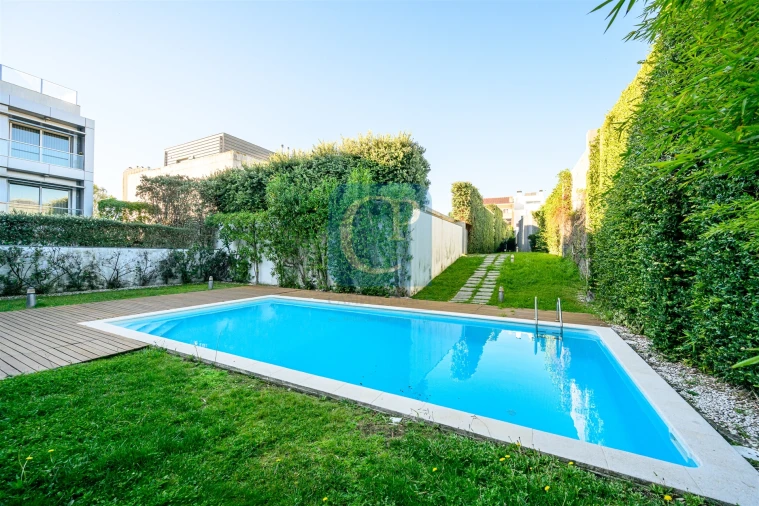 Moradia T4 para Venda em Matosinhos e Leça da Palmeira