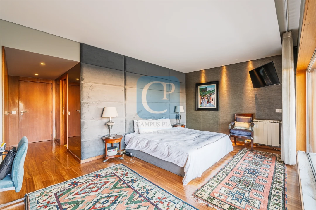 Moradia T4 para Venda em Matosinhos e Leça da Palmeira Foto 33