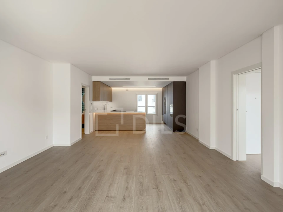Apartamento T3 para Venda em Carcavelos e Parede Foto 3