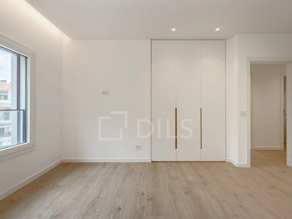 Apartamento T3 para Venda em Carcavelos e Parede Foto 20