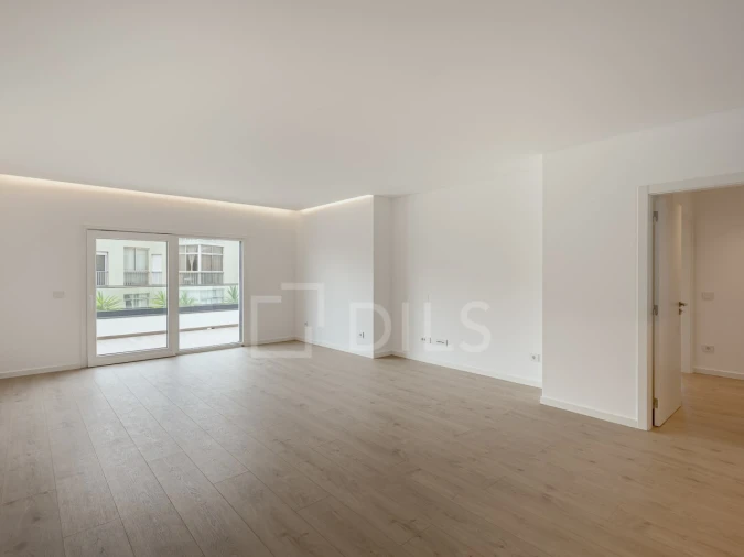 Apartamento T3 para Venda em Carcavelos e Parede Foto 11