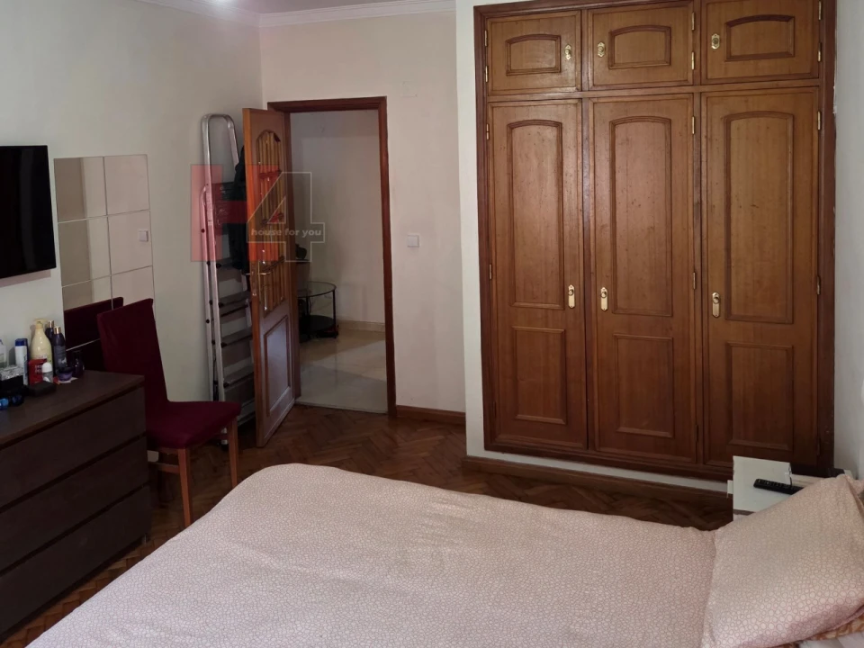 Apartamento T2 para Venda em Mina de Água Foto 9