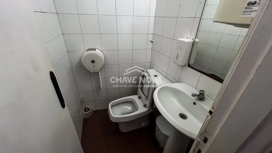 Loja para Trespasse em Paranhos Foto 7