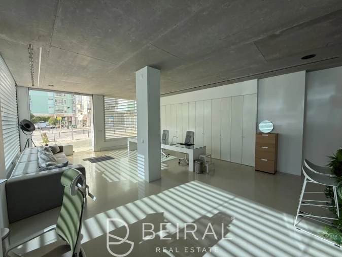 Loja para Venda em Penha de França Foto 37