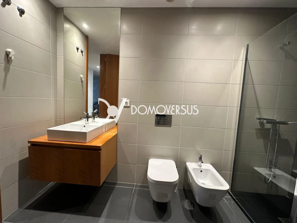 Apartamento T1 para Arrendamento em Paranhos Foto 13