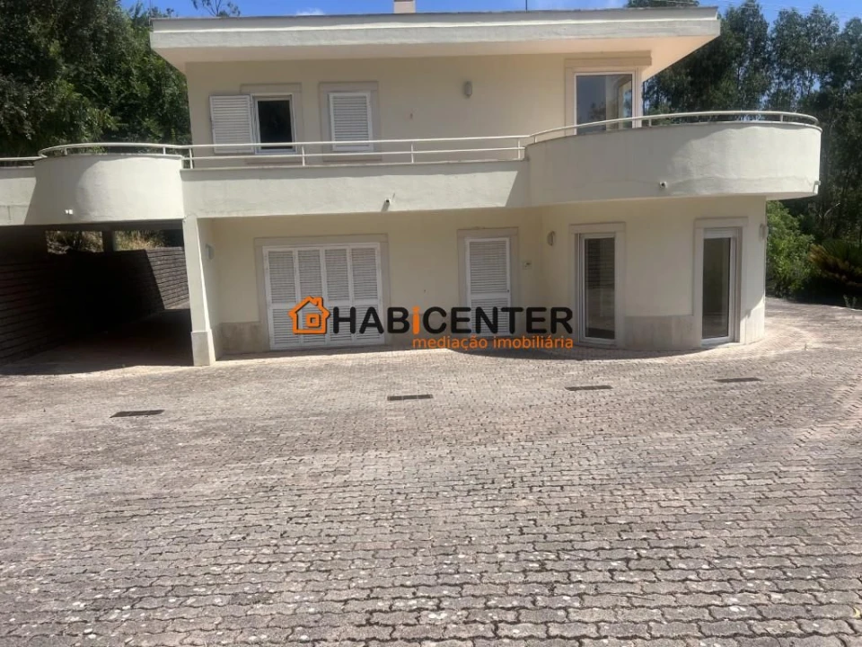 Moradia T6 para Venda em Maiorga Foto 47