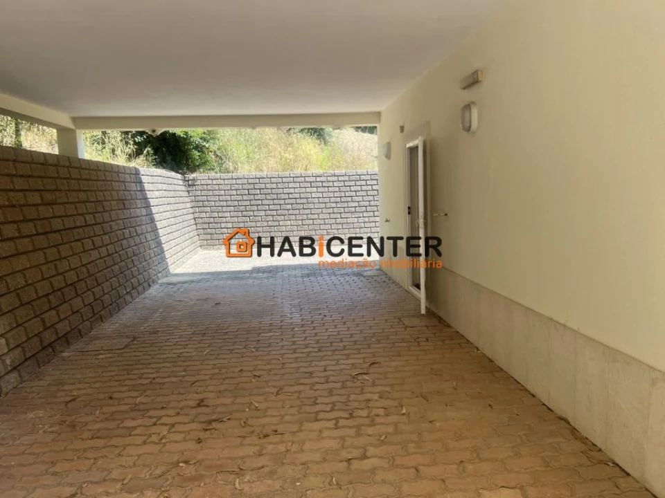 Moradia T6 para Venda em Maiorga Foto 51