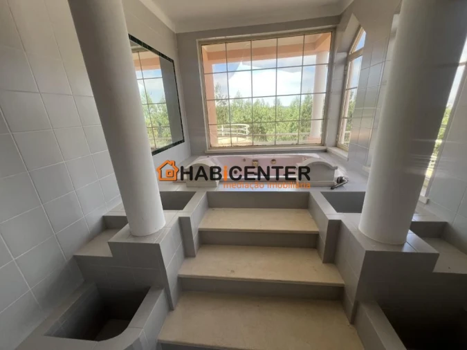 Moradia T6 para Venda em Maiorga Foto 29