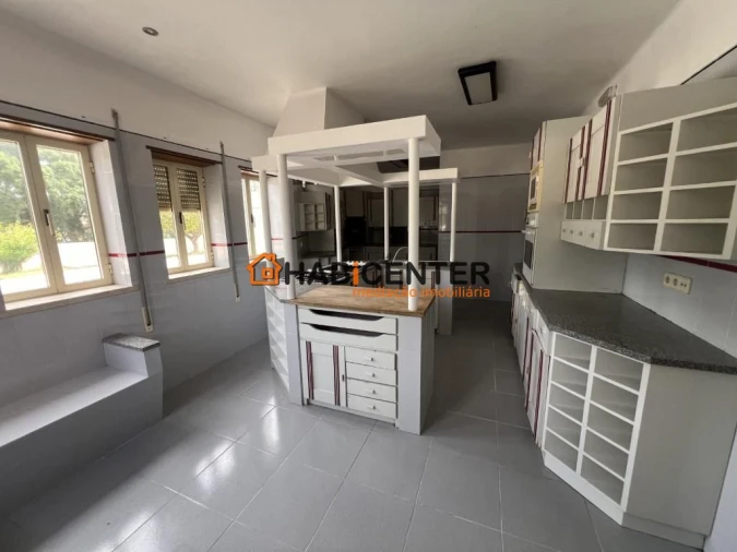 Moradia T6 para Venda em Maiorga Foto 13