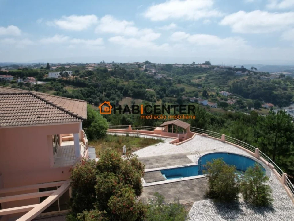 Moradia T6 para Venda em Maiorga Foto 4