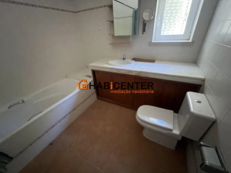 Moradia T6 para Venda em Maiorga Foto 60