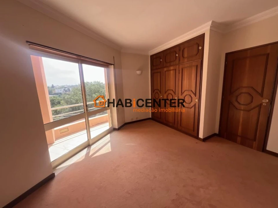 Moradia T6 para Venda em Maiorga Foto 40