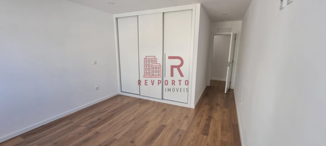 Apartamento T2 para Venda em Lamego (Almacave e Sé) Foto 18