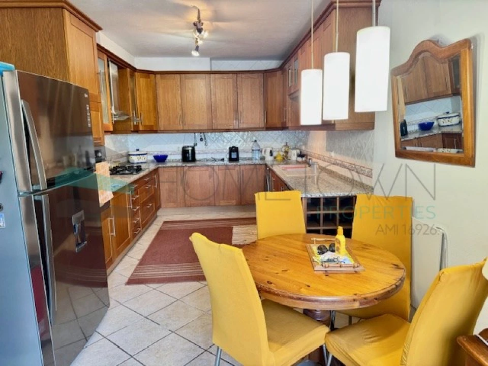 Moradia T2 para Venda em Boliqueime Foto 6