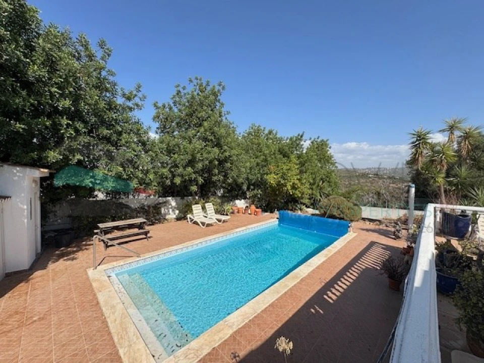 Moradia T2 para Venda em Boliqueime Foto 16