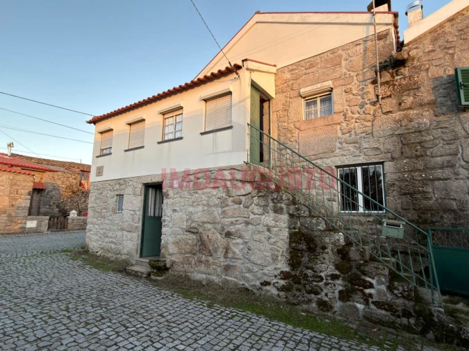 Moradia T5 para Venda em Jarmelo São Pedro Foto 1