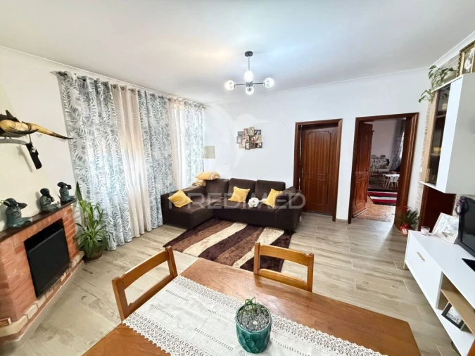 Moradia T3 para Venda em Monte Foto 10