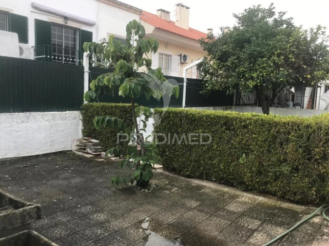 Moradia T5 para Venda em Quinta do Conde Foto 13