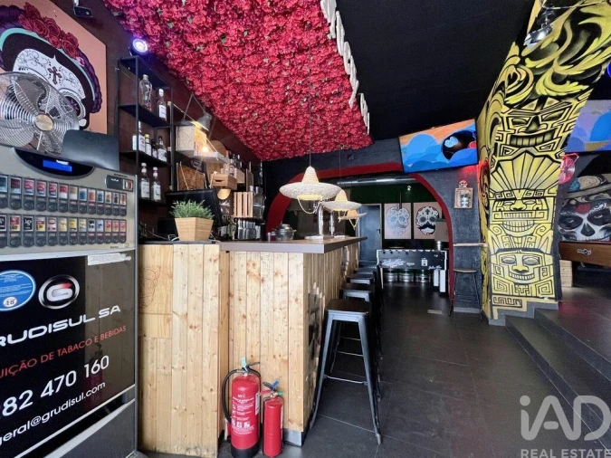 Loja para Venda em Lagos (São Sebastião e Santa Maria) Foto 13