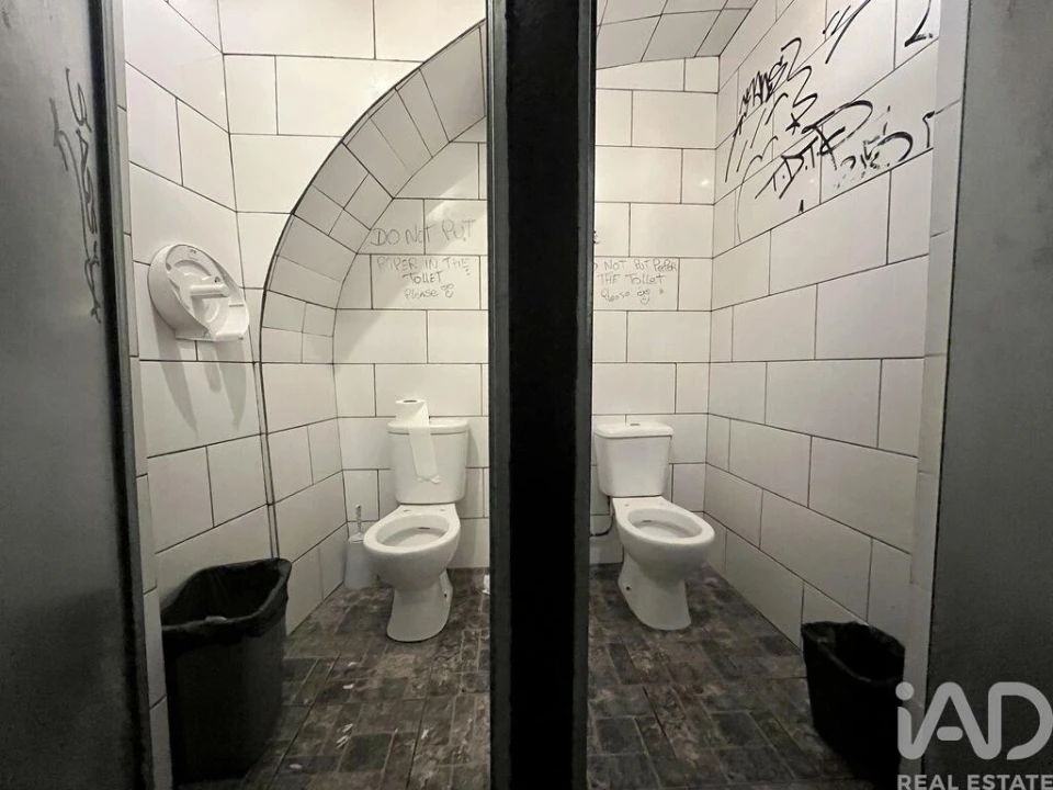 Loja para Venda em Lagos (São Sebastião e Santa Maria) Foto 24