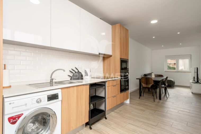 Apartamento T2 para Venda em Baixa da Banheira e Vale da Amoreira