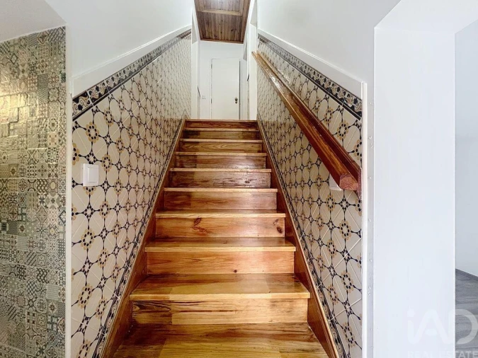 Moradia T3 para Arrendamento em Encarnação Foto 9