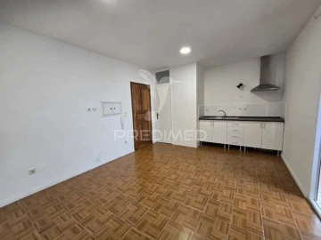 Apartamento para Venda em Paranhos