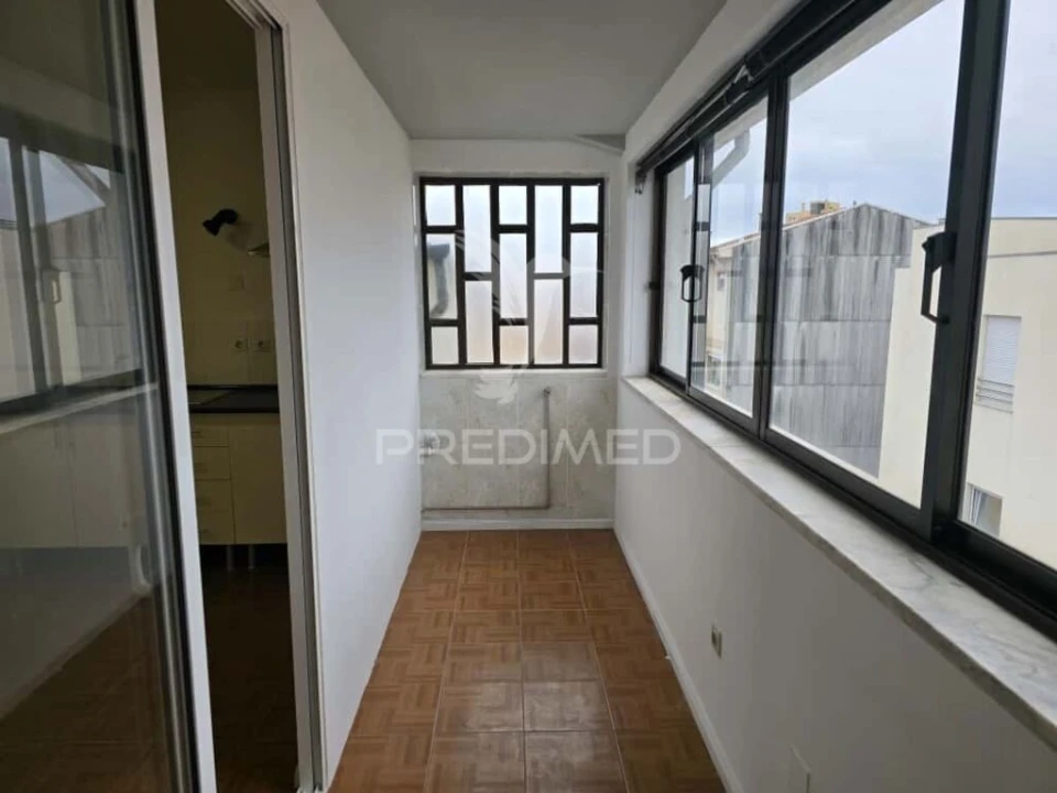 Apartamento para Venda em Paranhos Foto 2