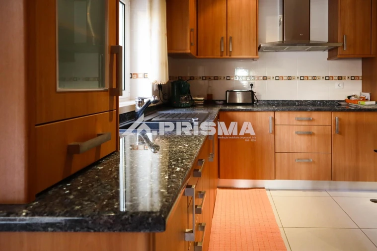 Moradia T5 para Venda em Alcains Foto 12