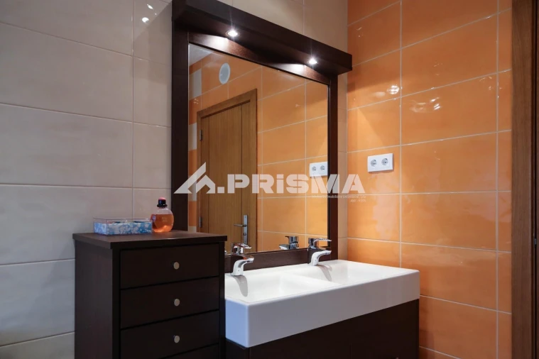 Moradia T5 para Venda em Alcains Foto 48