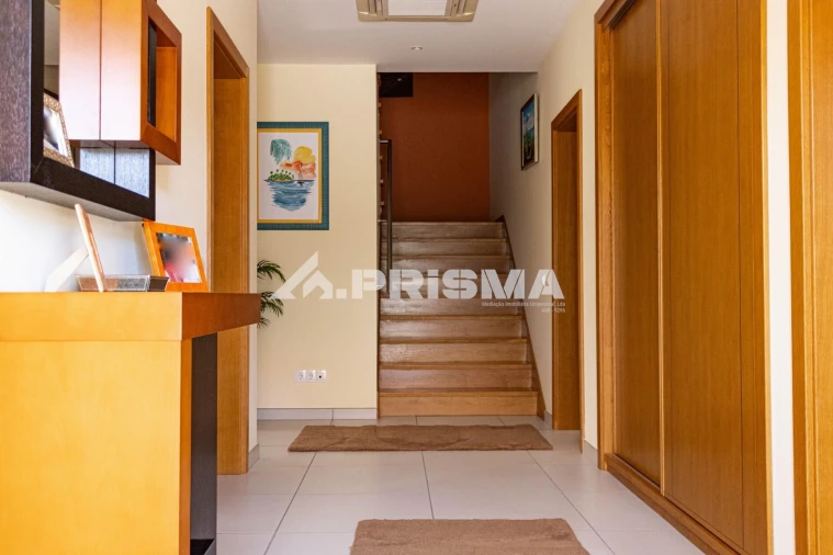 Moradia T5 para Venda em Alcains Foto 6