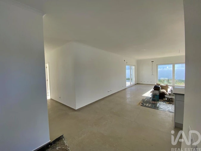 Moradia T3 para Venda em Nossa Senhora do Pópulo, Coto e São Gregório Foto 3