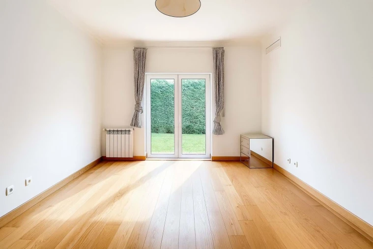 Moradia T4 para Venda em Alcabideche Foto 15