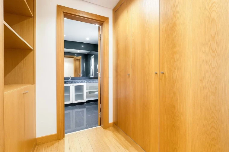 Moradia T4 para Venda em Alcabideche Foto 5