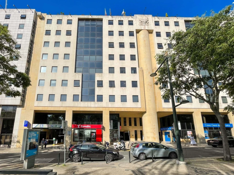 Escritório para Venda em Santo António Foto 1
