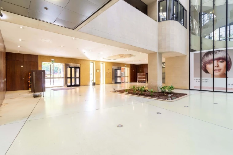 Escritório para Venda em Santo António