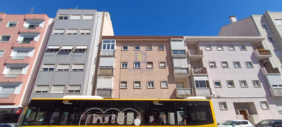 Apartamento T3 para Venda em Benfica Foto 50