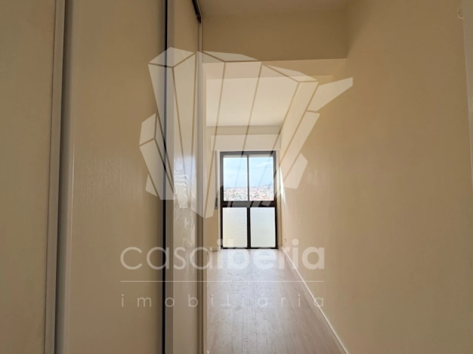 Apartamento T2 para Venda em Algueirão-Mem Martins Foto 11