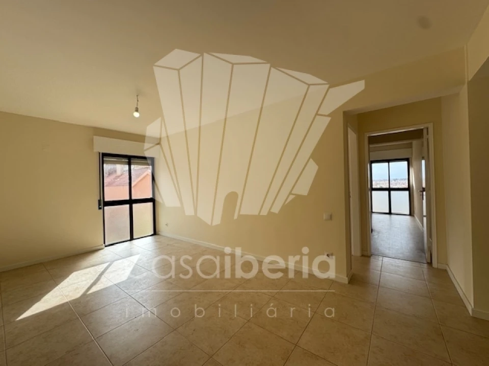 Apartamento T2 para Venda em Algueirão-Mem Martins Foto 4