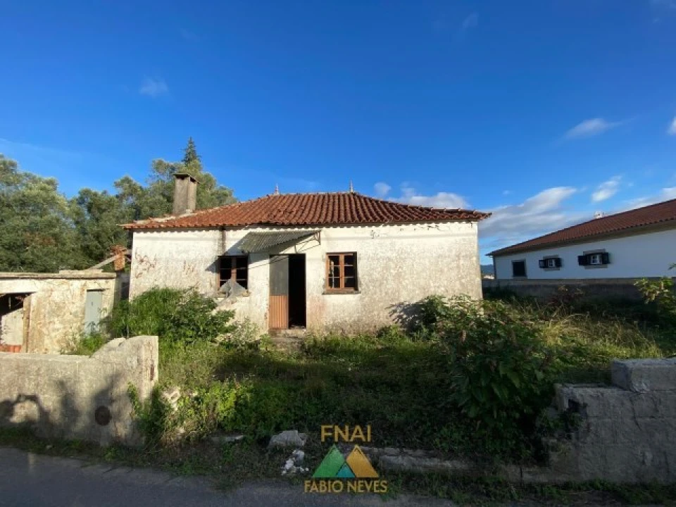 Moradia T2 para Venda em São Pedro de Arcos Foto 9