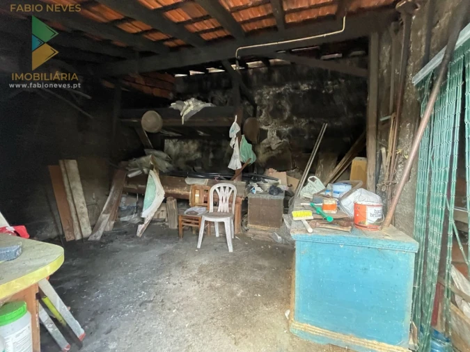 Moradia T5 para Venda em Miranda Foto 31