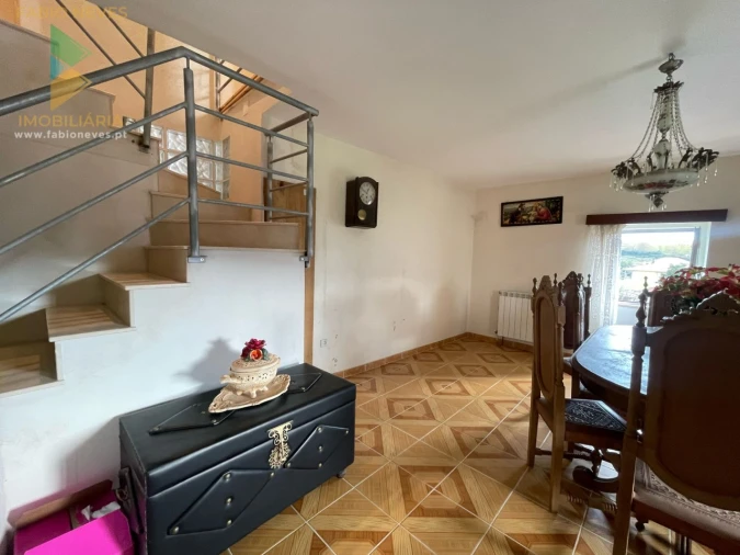 Moradia T5 para Venda em Miranda Foto 79