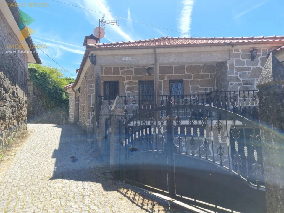 Moradia T3 para Venda em Sistelo Foto 2